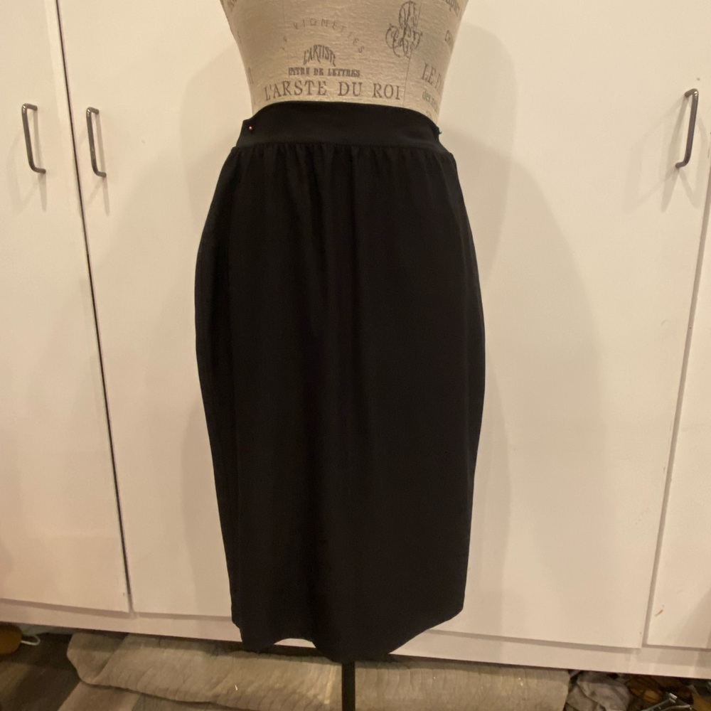 SPANX Classic Black Pencil Skirt